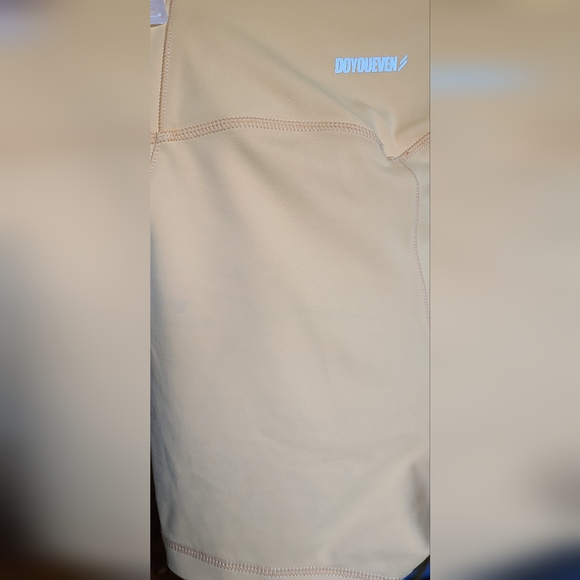 DOYOUEVEN Shorts - Picture 5 of 5